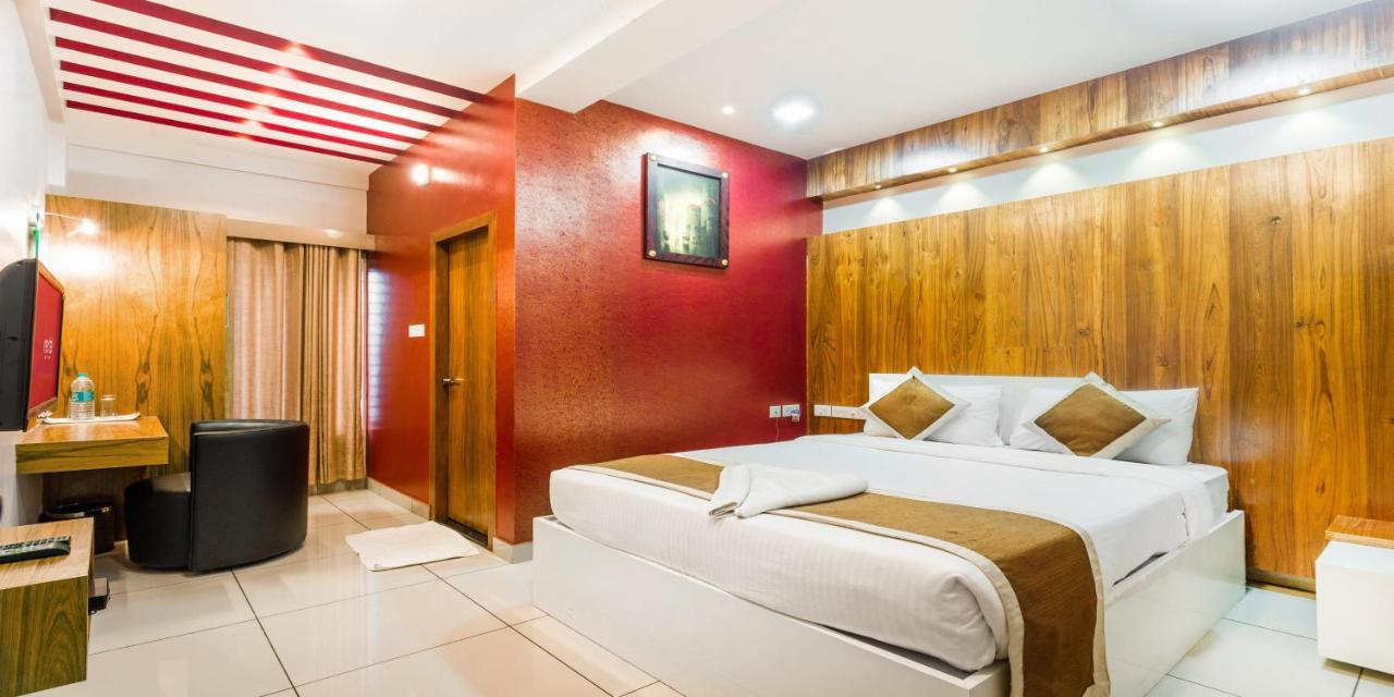 Nextel Inn, Calicut Extérieur photo